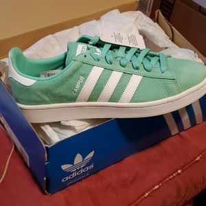 Adidas Campus green glow